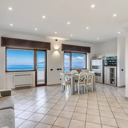 Vakantiehuis Gli Occhi Del Mare Sorrento